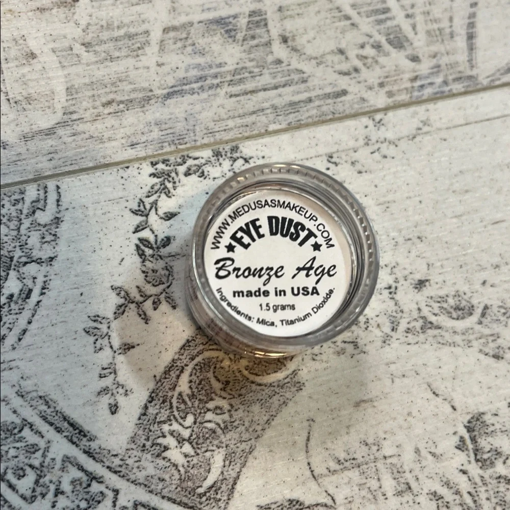 Medusas Makeup Eye Dust in Color Bronze Age